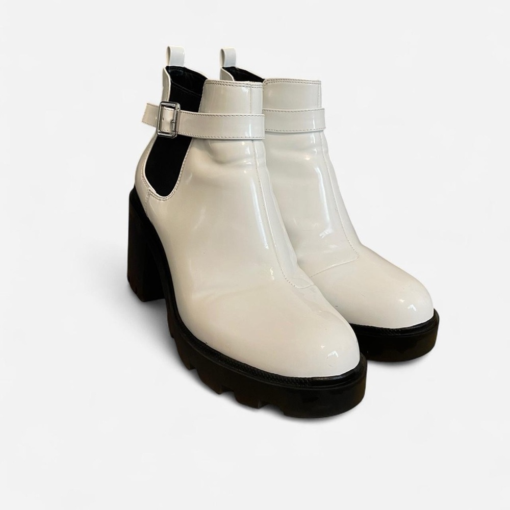 Mix No. 6 White Heeled Boots